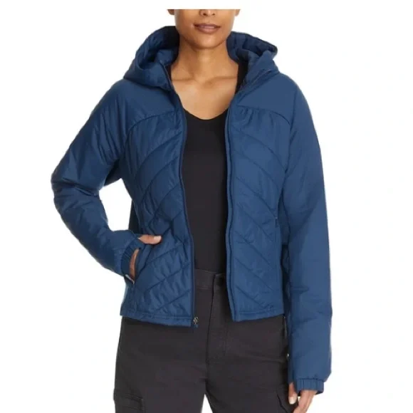 Bass Outdoor Women's Chevron-Quilted Puffer Jacket